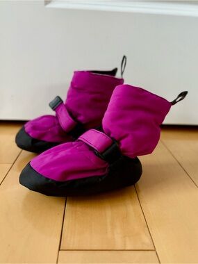Magenta MEC Toaster Puffer Bootie Slippers